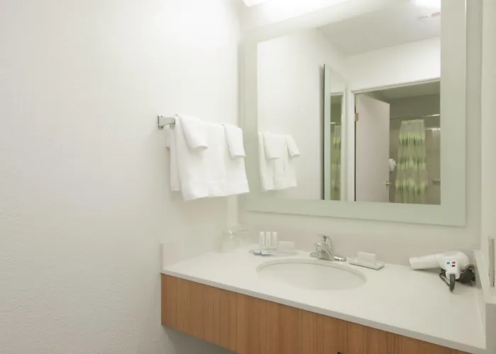 Springhill By Marriott Phoenix Fashion Center 3*