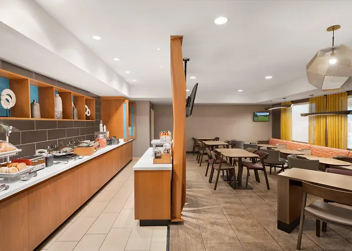 Hotel Springhill By Marriott Phoenix Fashion Center 3*