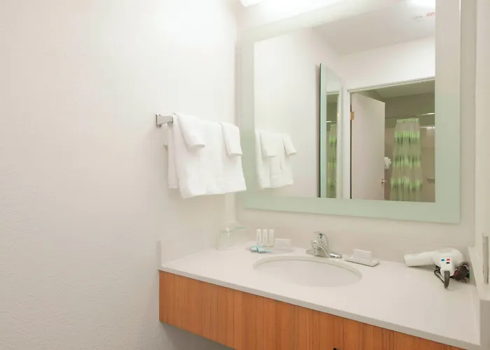 Springhill By Marriott Phoenix Fashion Center Hotel 3*