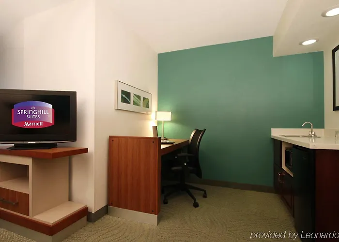 Springhill By Marriott Phoenix Fashion Center Hotel 3*