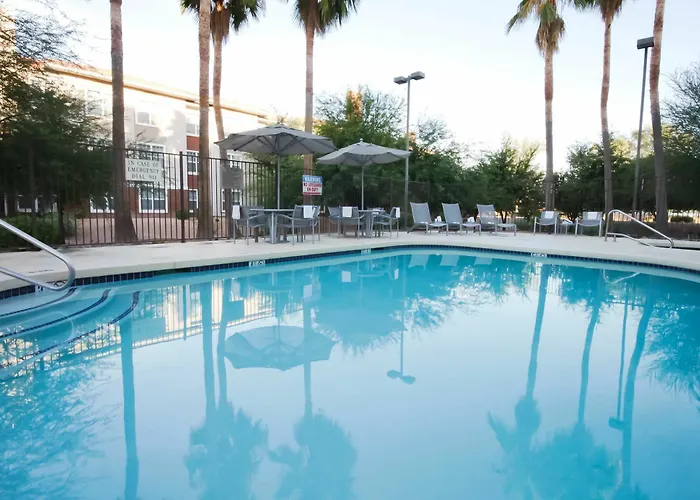 Hotel Springhill By Marriott Phoenix Fashion Center 3*